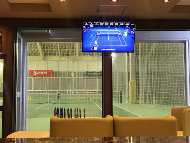 ロビーにテレビが！！